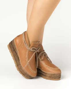 Vidorreta Outlet|Bota baja en bost camel Creta