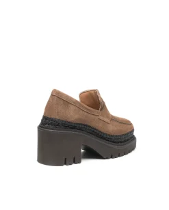 Vidorreta Outlet|Mocasín de tacón en serraje taupe Panteta